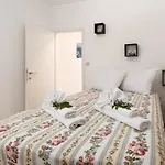Majda Апартаменты Опатия